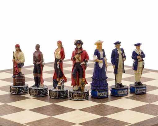 Jeu d'Echecs en Résine "Pirates et Marine royale"